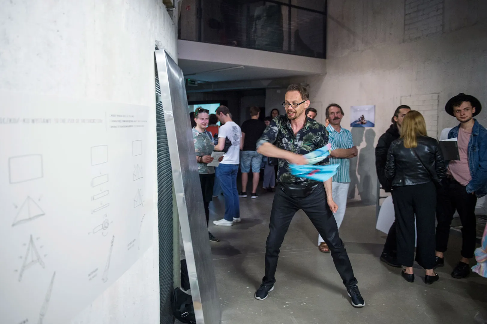 Carrot, blanket party flail & rat’s tail View 8